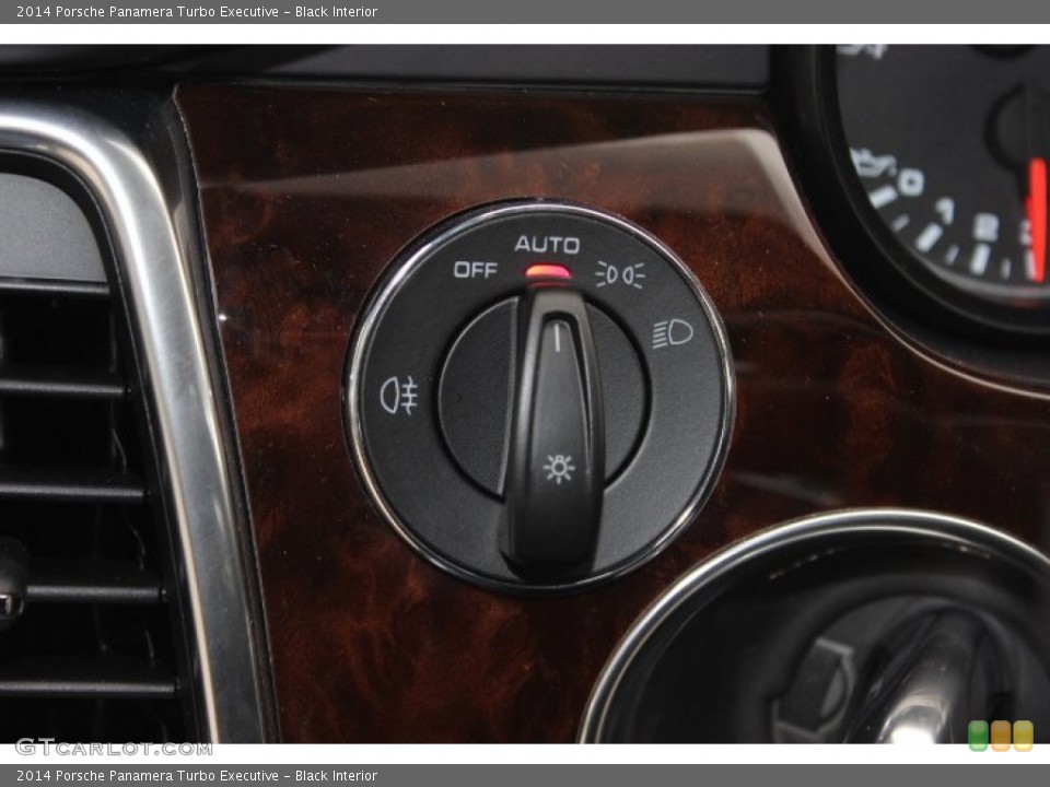 Black Interior Controls for the 2014 Porsche Panamera Turbo Executive #88757874