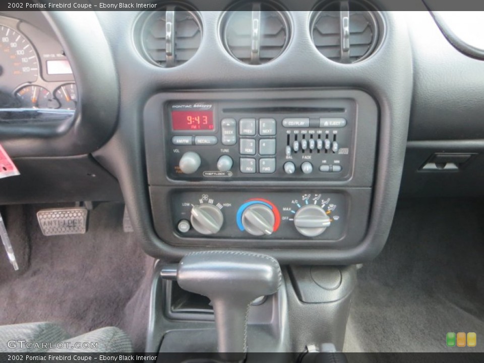 Ebony Black Interior Controls for the 2002 Pontiac Firebird Coupe #88772150