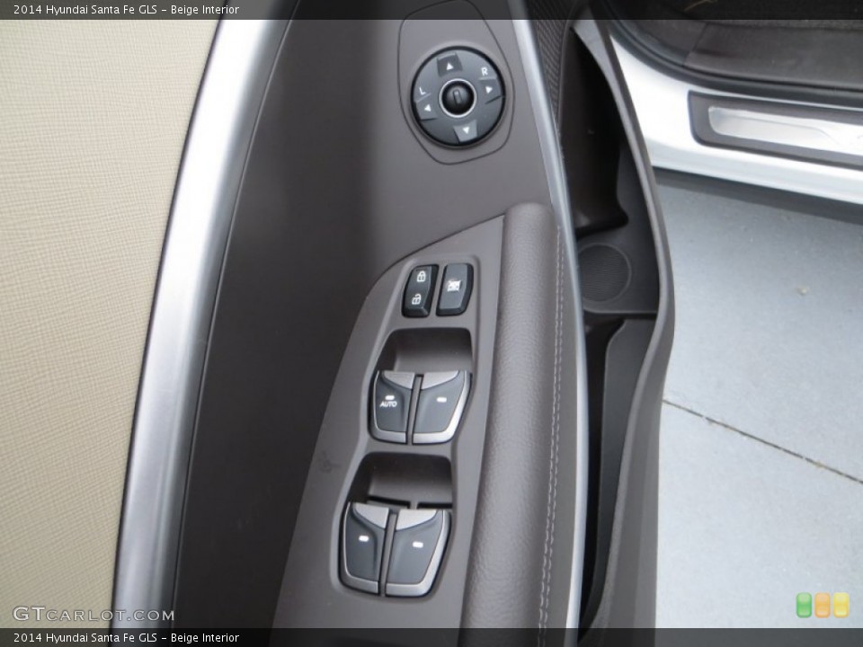 Beige Interior Controls for the 2014 Hyundai Santa Fe GLS #88772987