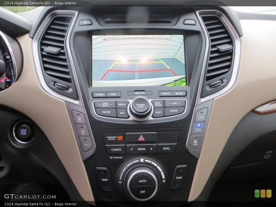 Beige Interior Controls for the 2014 Hyundai Santa Fe GLS #88773166