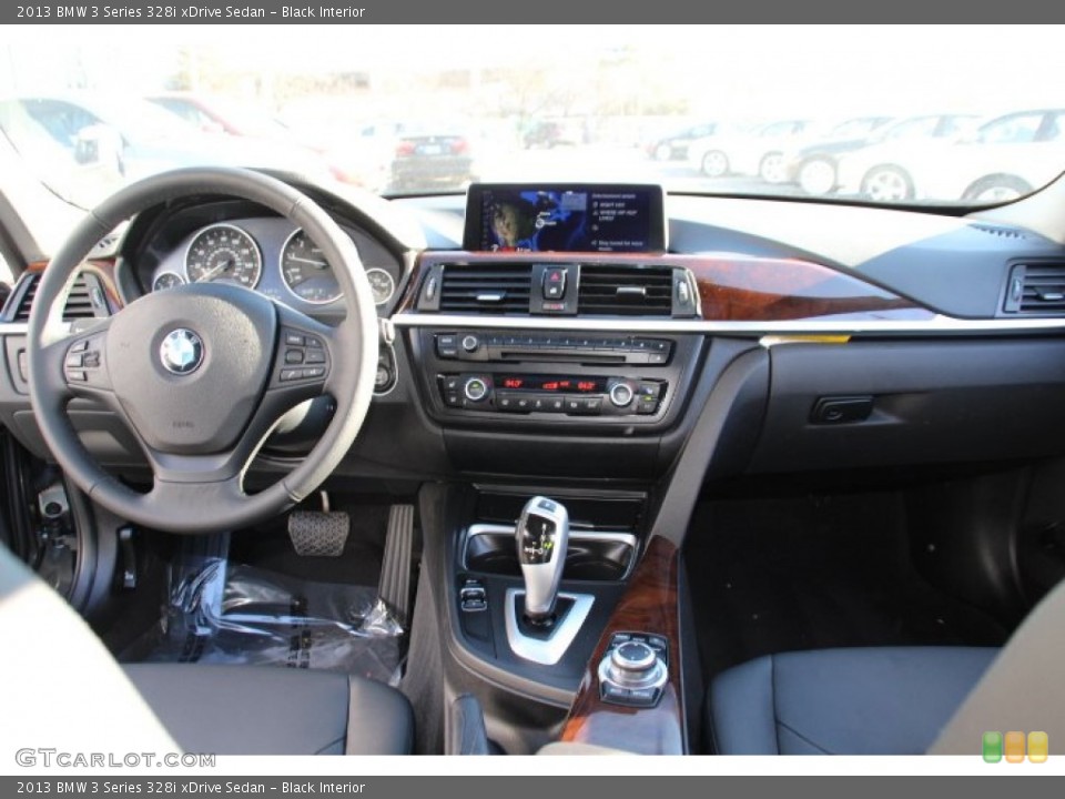 Black Interior Dashboard for the 2013 BMW 3 Series 328i xDrive Sedan #88777748