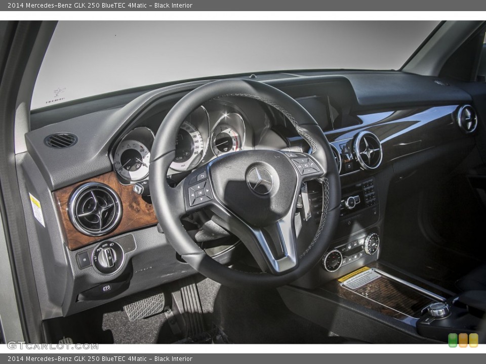 Black Interior Dashboard for the 2014 Mercedes-Benz GLK 250 BlueTEC 4Matic #88798217