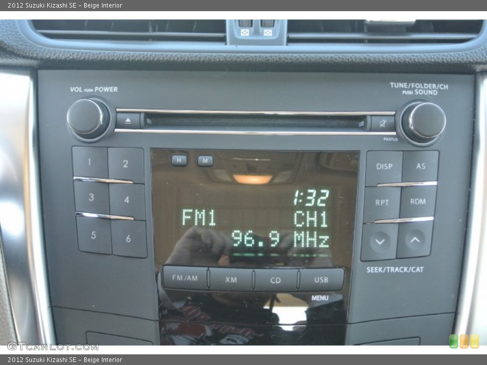 Beige Interior Audio System for the 2012 Suzuki Kizashi SE #88813292
