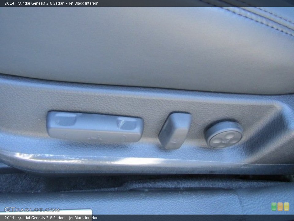 Jet Black Interior Controls for the 2014 Hyundai Genesis 3.8 Sedan #88816576