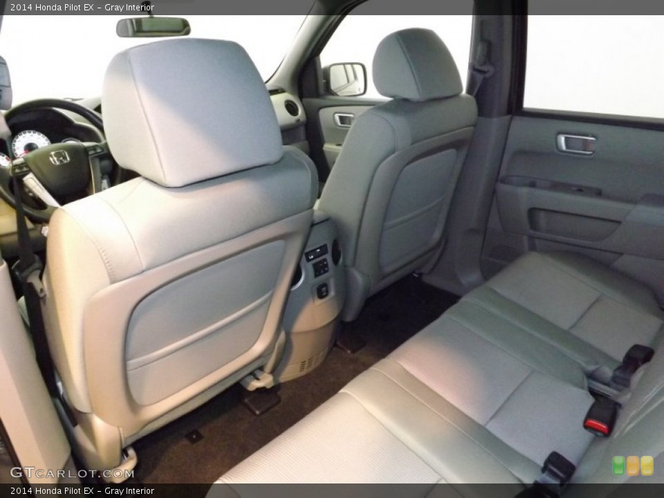 Gray Interior Rear Seat for the 2014 Honda Pilot EX #88823452