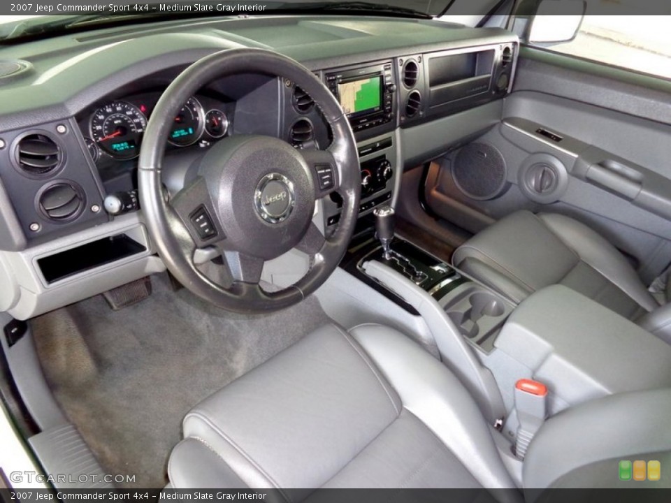 Medium Slate Gray 2007 Jeep Commander Interiors