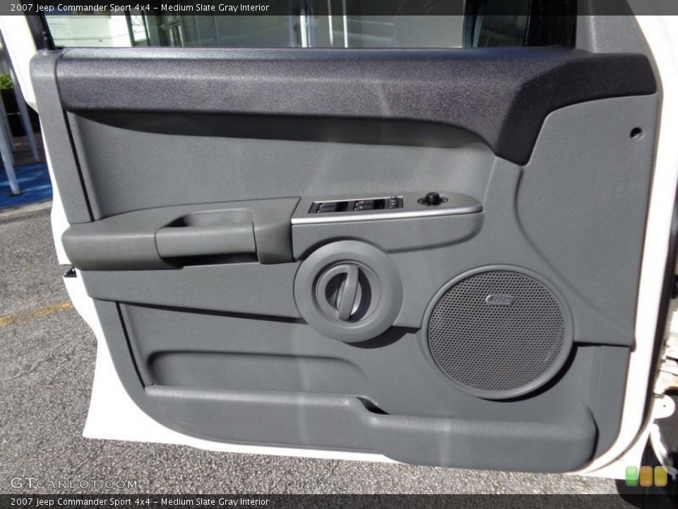 Medium Slate Gray Interior Door Panel for the 2007 Jeep Commander Sport 4x4 #88824595