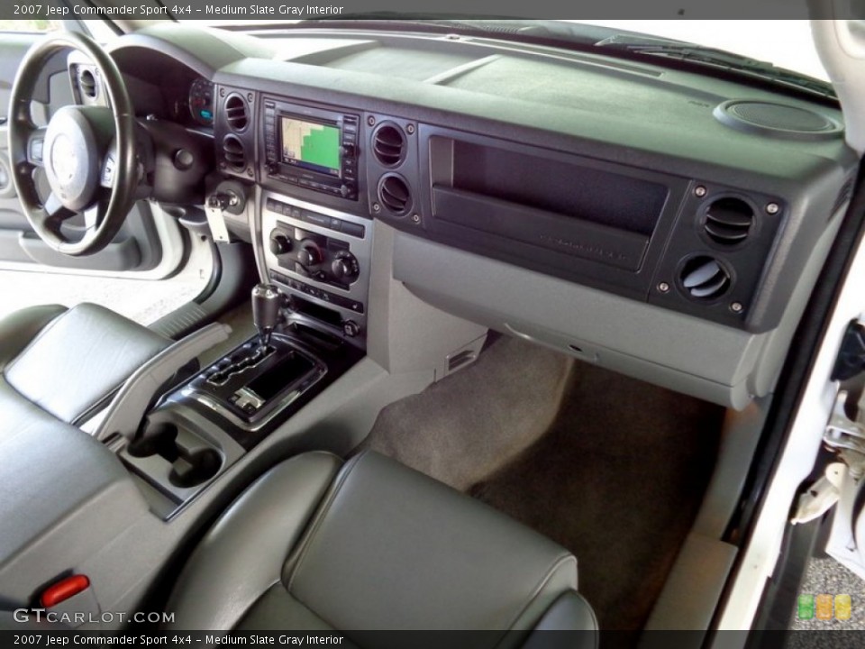 Medium Slate Gray Interior Dashboard for the 2007 Jeep Commander Sport 4x4 #88825227