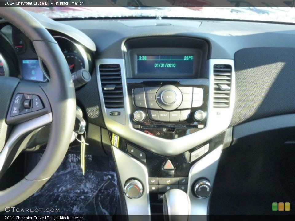 Jet Black Interior Controls for the 2014 Chevrolet Cruze LT #88834870