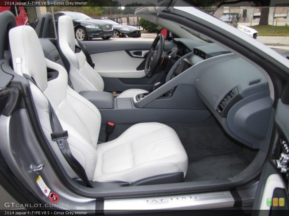 Cirrus Grey Interior Photo for the 2014 Jaguar F-TYPE V8 S #88844452