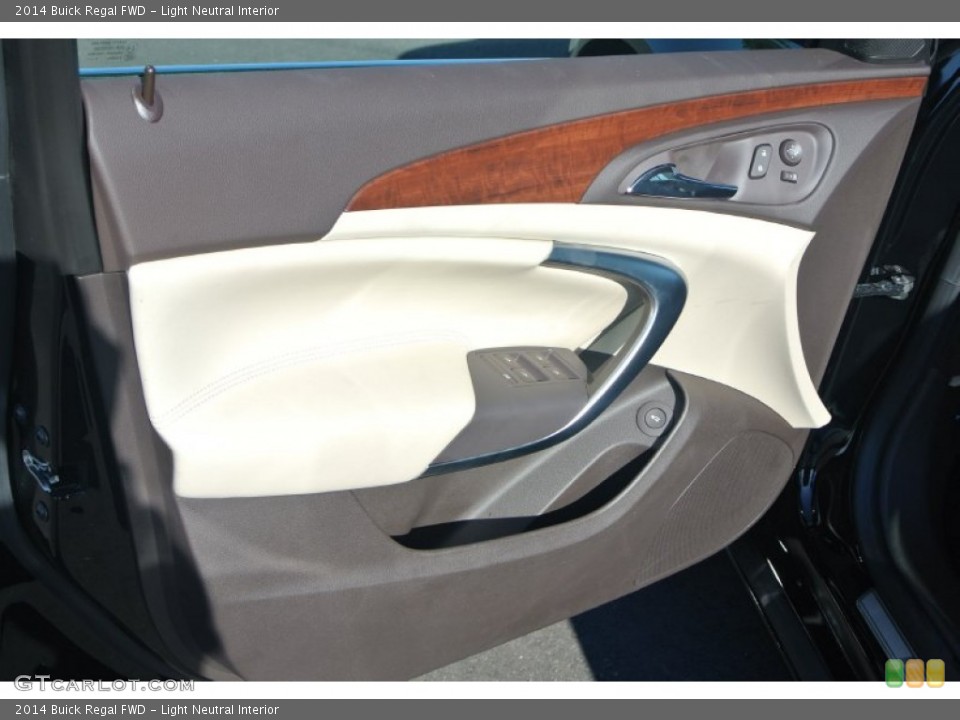 Light Neutral Interior Door Panel for the 2014 Buick Regal FWD #88853596
