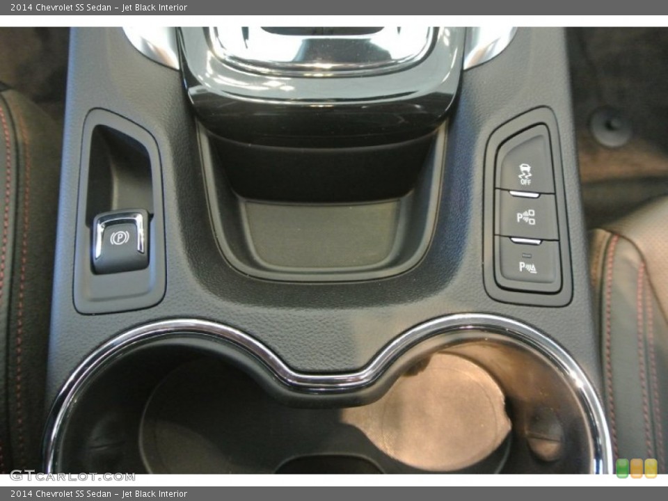 Jet Black Interior Controls for the 2014 Chevrolet SS Sedan #88854520