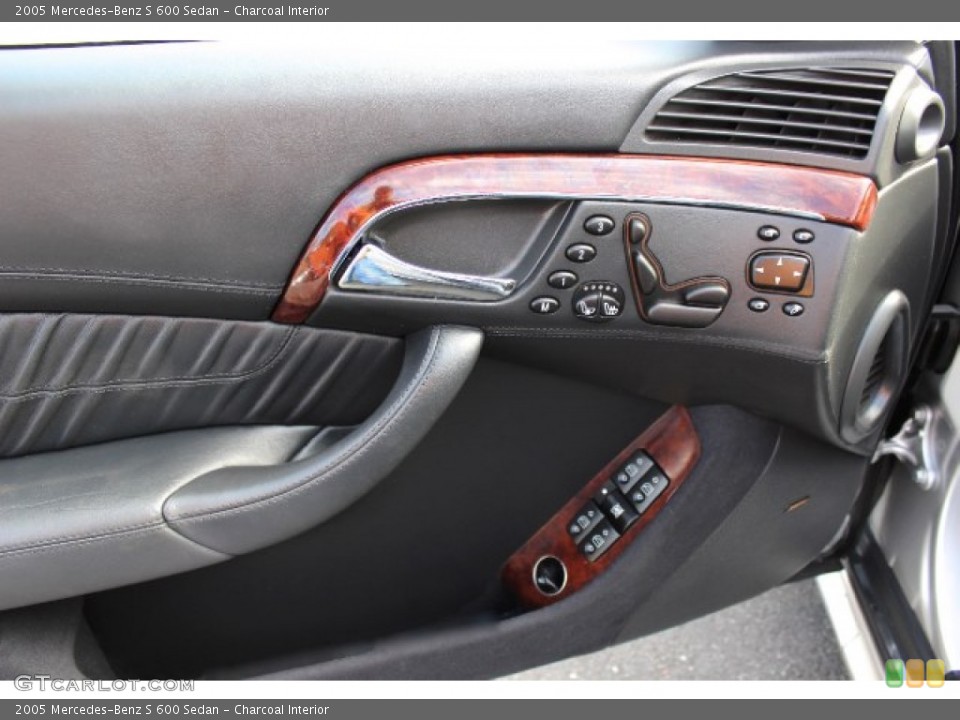Charcoal Interior Controls for the 2005 Mercedes-Benz S 600 Sedan #88854657
