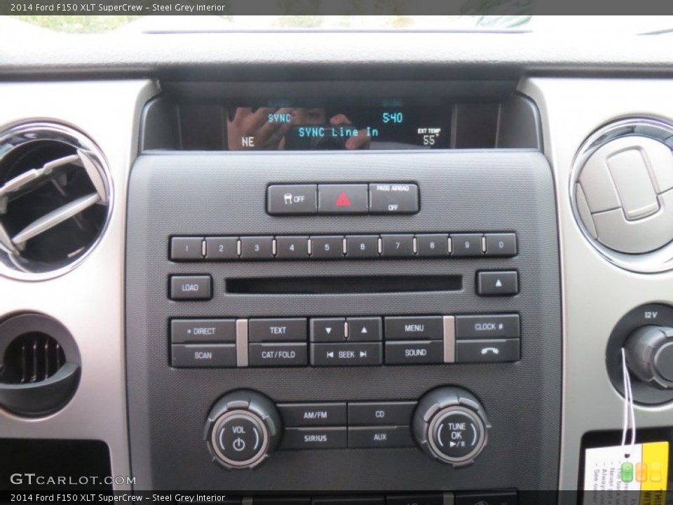 Steel Grey Interior Controls for the 2014 Ford F150 XLT SuperCrew #88860742