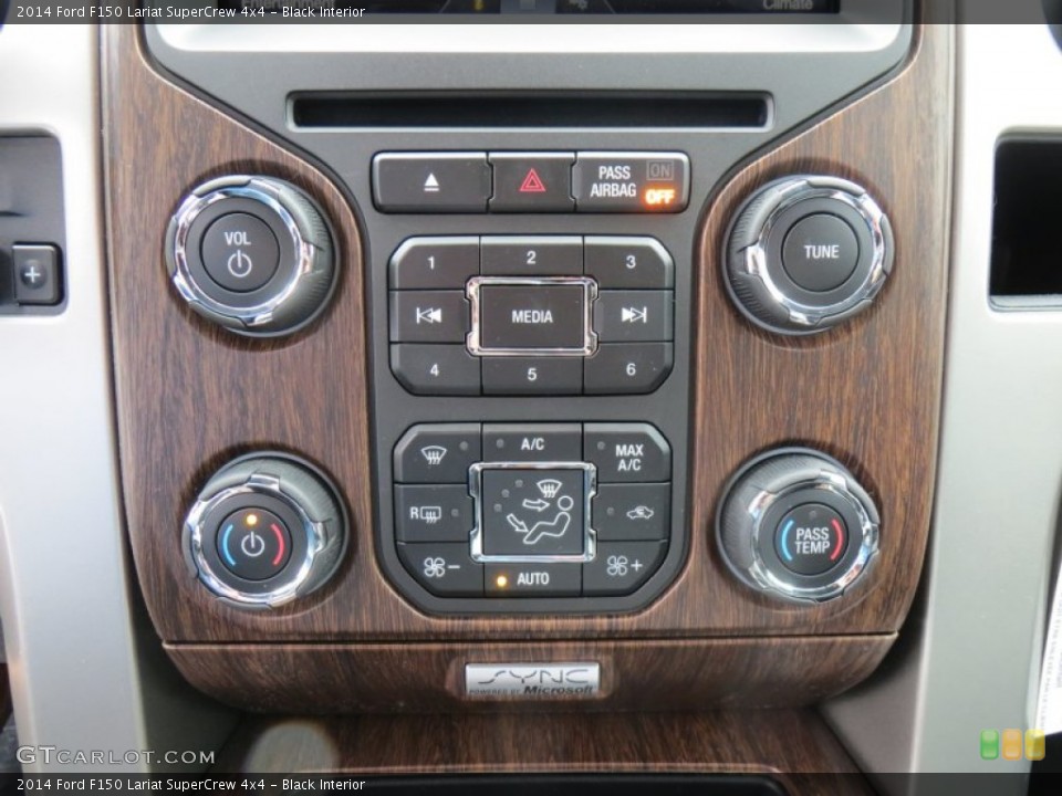 Black Interior Controls for the 2014 Ford F150 Lariat SuperCrew 4x4 #88861791