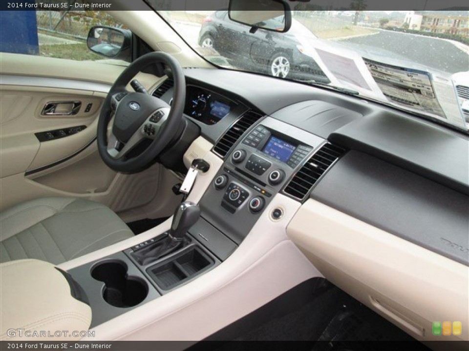 Dune Interior Dashboard for the 2014 Ford Taurus SE #88871142