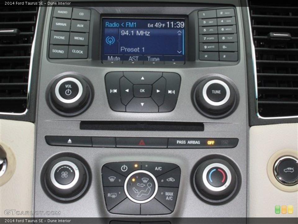Dune Interior Controls for the 2014 Ford Taurus SE #88871265