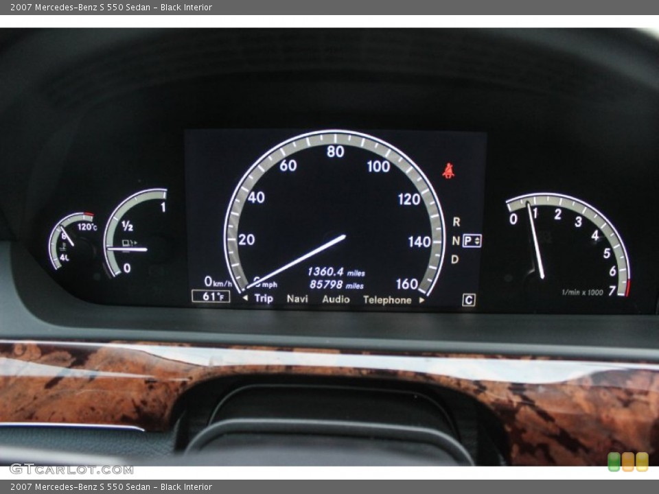 Black Interior Gauges for the 2007 Mercedes-Benz S 550 Sedan #88878347
