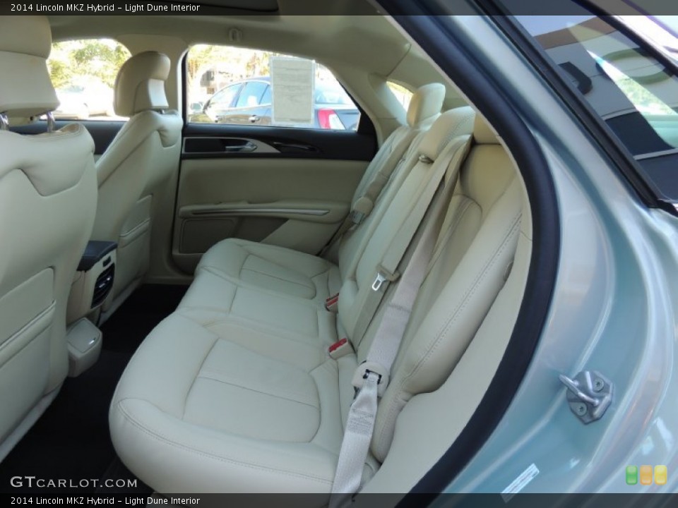 Light Dune Interior Rear Seat for the 2014 Lincoln MKZ Hybrid #88922675