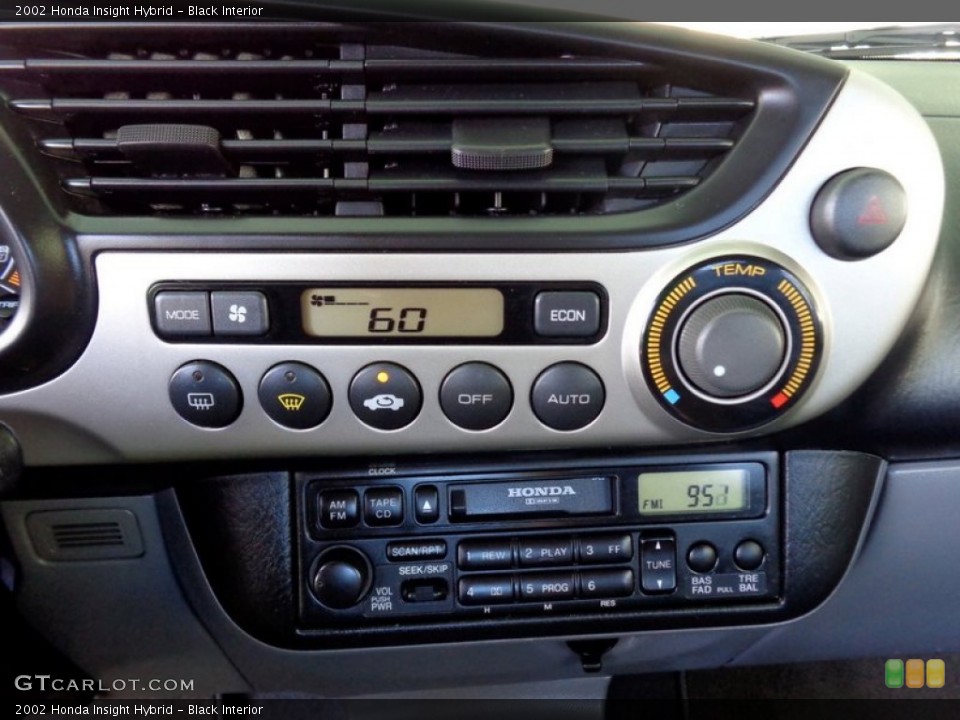 Black Interior Controls for the 2002 Honda Insight Hybrid #88958807