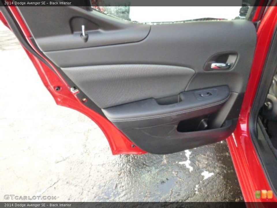 Black Interior Door Panel for the 2014 Dodge Avenger SE #88972945