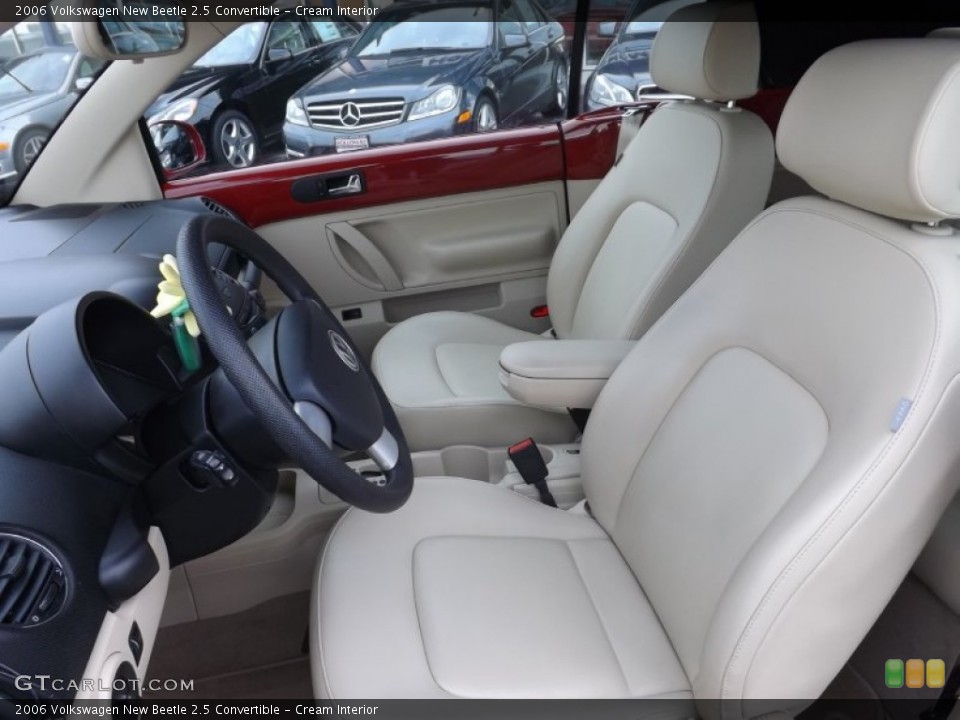 Cream Interior Front Seat for the 2006 Volkswagen New Beetle 2.5 Convertible #89011329