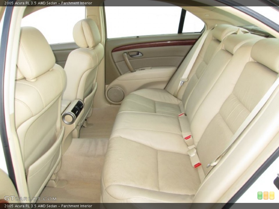 Parchment Interior Rear Seat for the 2005 Acura RL 3.5 AWD Sedan #89012325