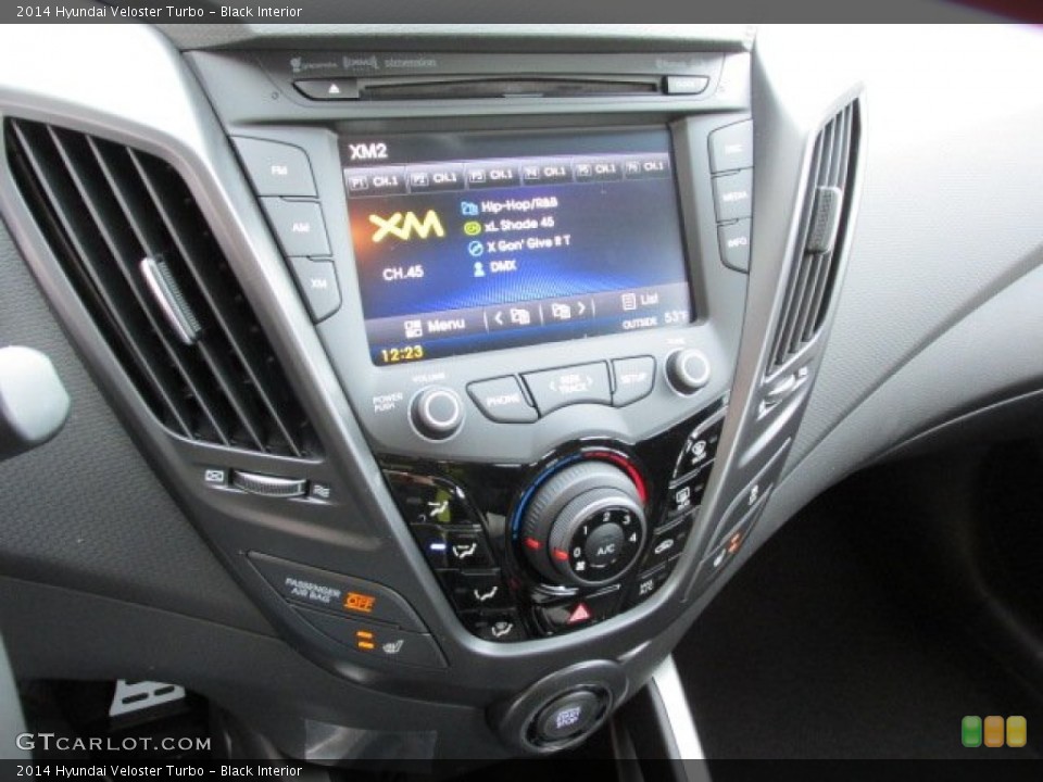 Black Interior Controls for the 2014 Hyundai Veloster Turbo #89042469