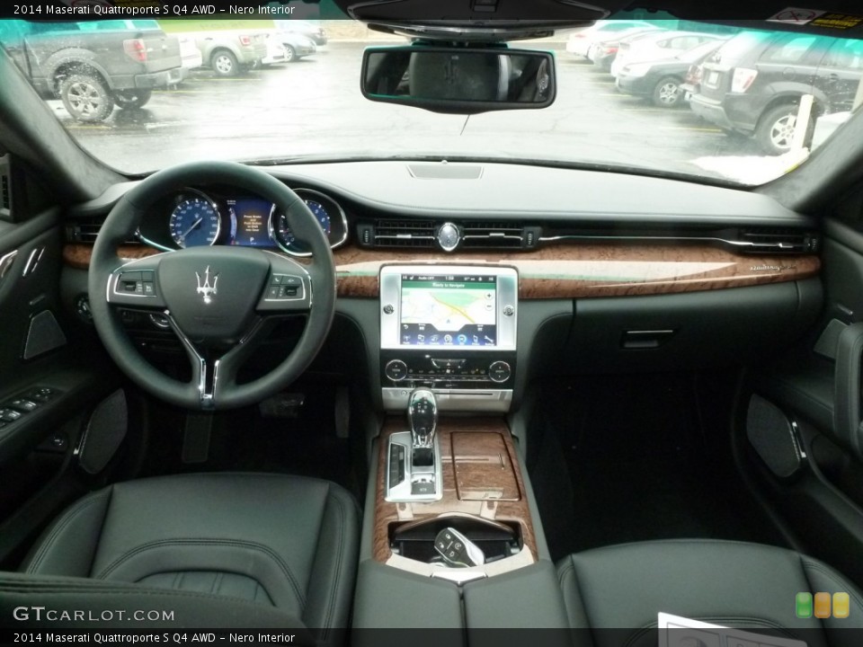 Nero Interior Dashboard for the 2014 Maserati Quattroporte S Q4 AWD #89046807