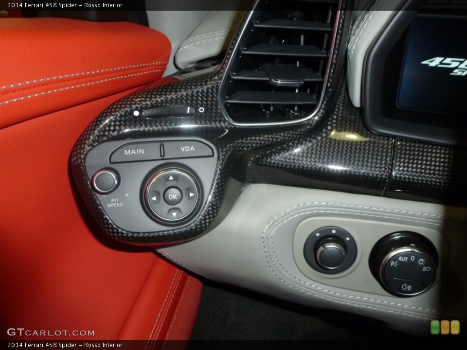 Rosso Interior Controls for the 2014 Ferrari 458 Spider #89051371