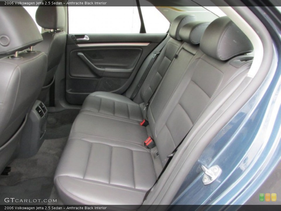 Anthracite Black Interior Rear Seat for the 2006 Volkswagen Jetta 2.5 Sedan #89054966