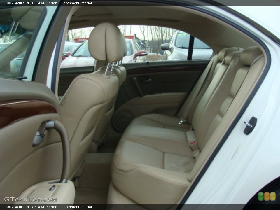 Parchment Interior Rear Seat for the 2007 Acura RL 3.5 AWD Sedan #89063633