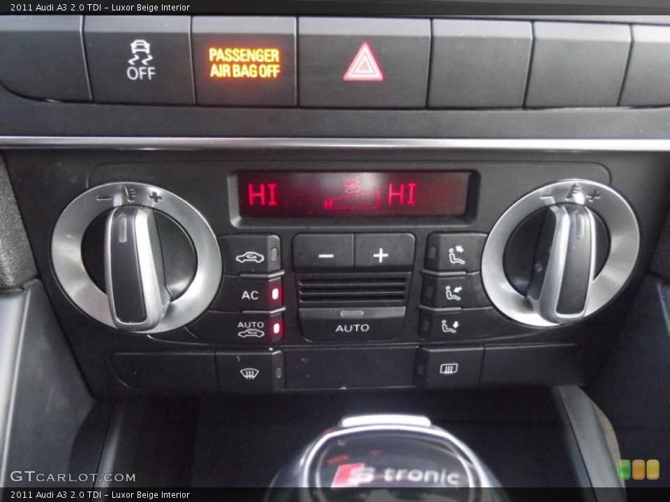 Luxor Beige Interior Controls for the 2011 Audi A3 2.0 TDI #89090762