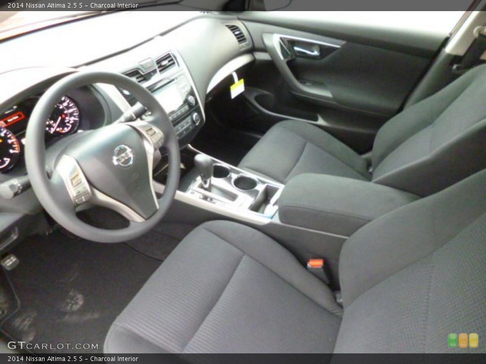 Charcoal 2014 Nissan Altima Interiors