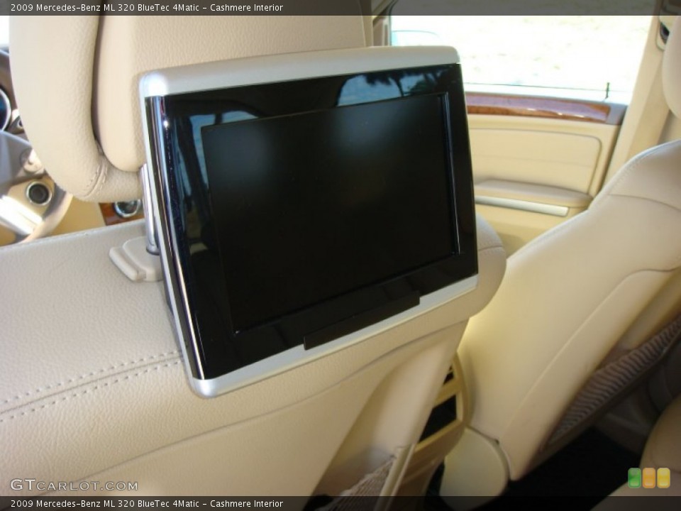 Cashmere Interior Entertainment System for the 2009 Mercedes-Benz ML 320 BlueTec 4Matic #89118614