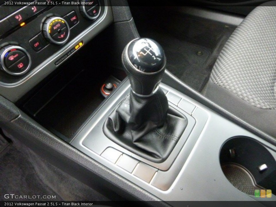 Titan Black Interior Transmission for the 2012 Volkswagen Passat 2.5L S #89140520