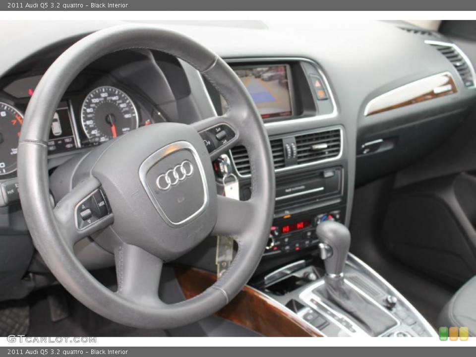 Black Interior Steering Wheel for the 2011 Audi Q5 3.2 quattro #89143929