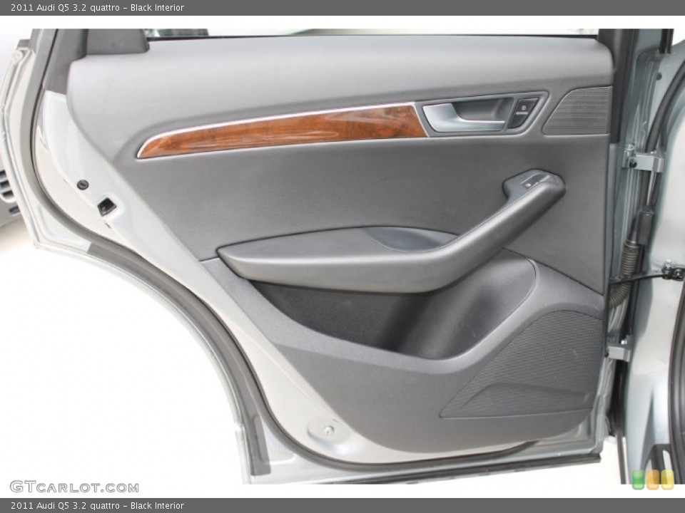 Black Interior Door Panel for the 2011 Audi Q5 3.2 quattro #89144247