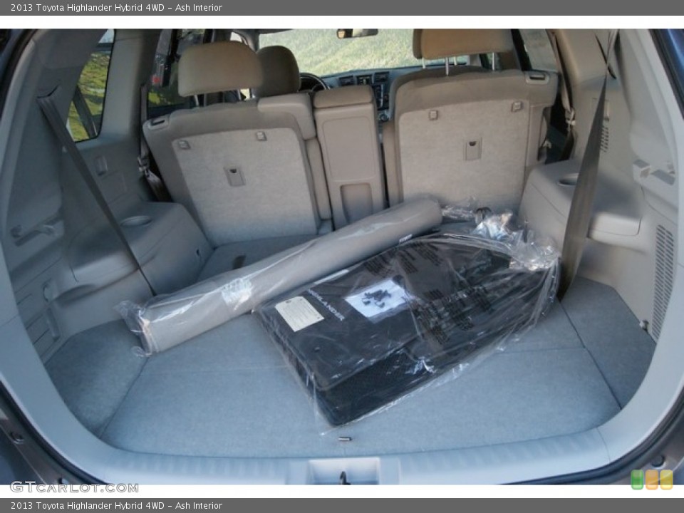 Ash Interior Trunk for the 2013 Toyota Highlander Hybrid 4WD #89150531