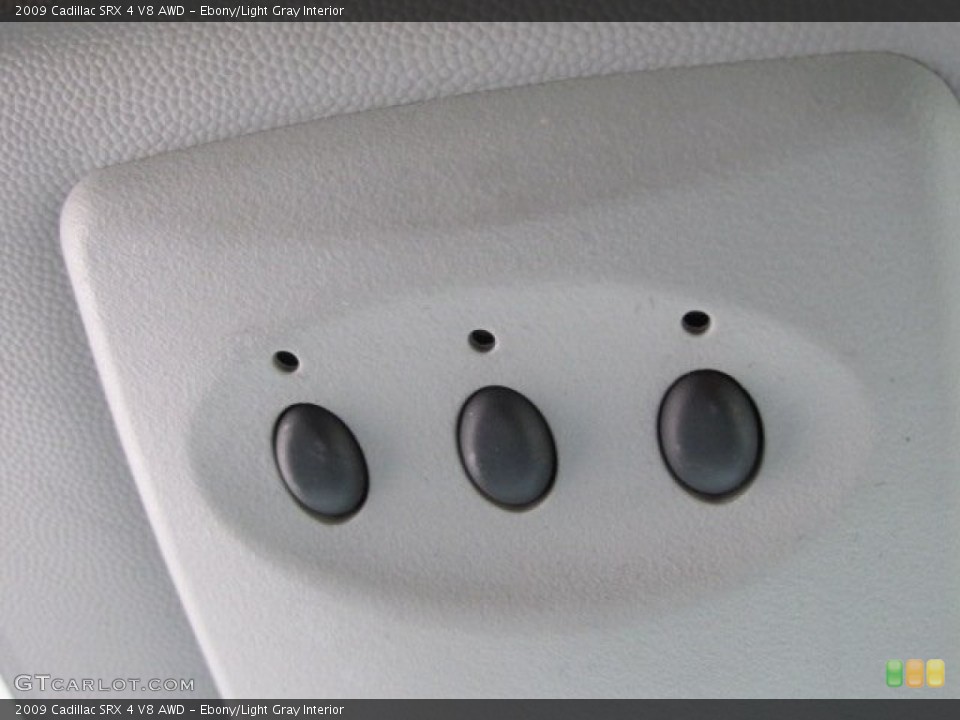 Ebony/Light Gray Interior Controls for the 2009 Cadillac SRX 4 V8 AWD #89207929