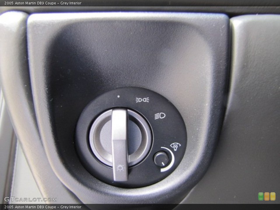 Grey Interior Controls for the 2005 Aston Martin DB9 Coupe #89230987