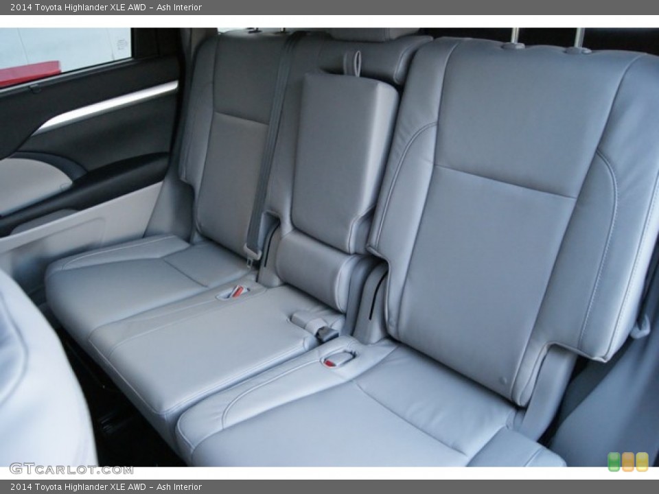 Ash Interior Rear Seat for the 2014 Toyota Highlander XLE AWD #89247229