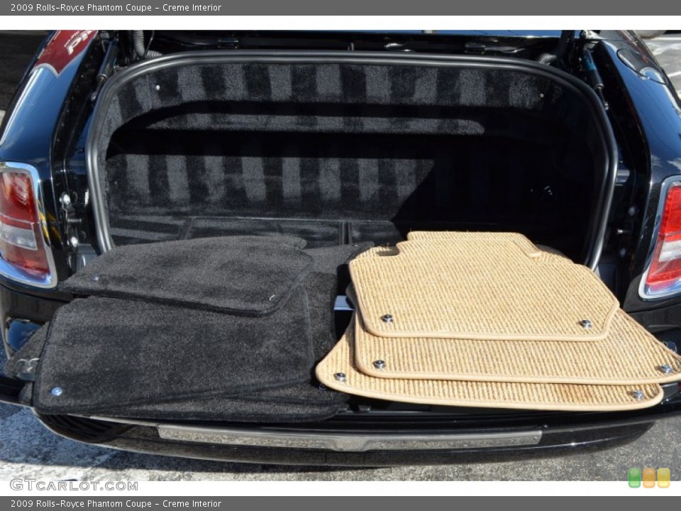 Creme Interior Trunk for the 2009 Rolls-Royce Phantom Coupe #89258725