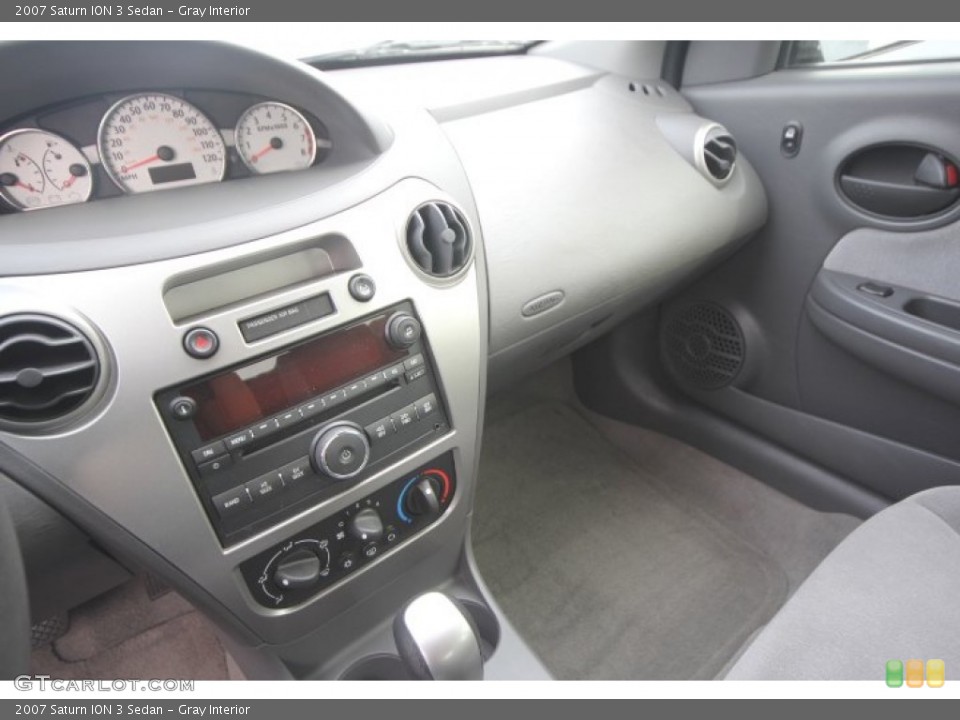 Gray Interior Controls for the 2007 Saturn ION 3 Sedan #89258914