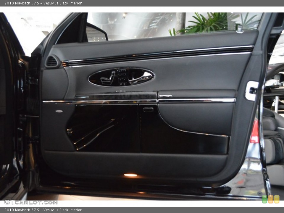 Vesuvius Black Interior Door Panel for the 2010 Maybach 57 S #89293463