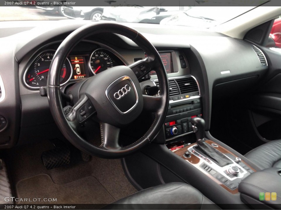 Black 2007 Audi Q7 Interiors