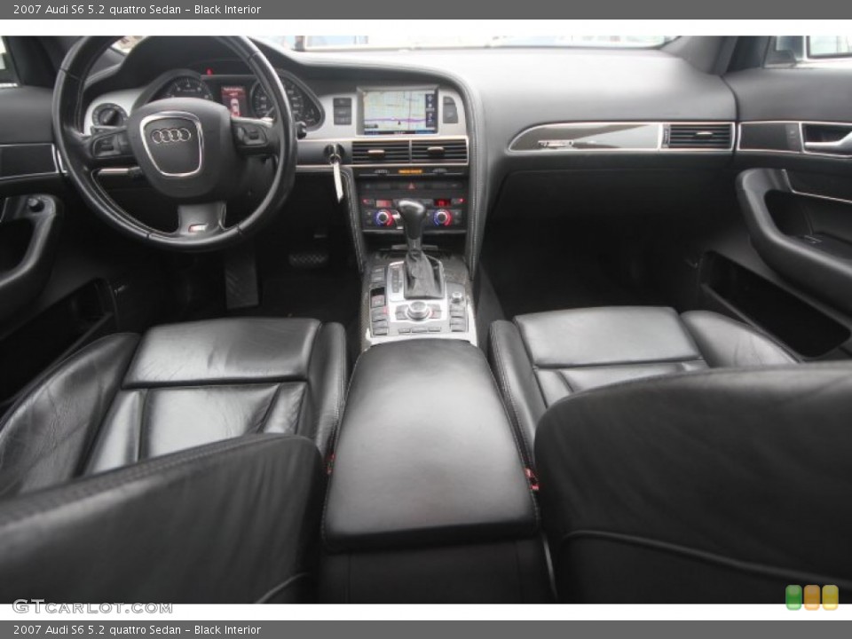 Black Interior Dashboard for the 2007 Audi S6 5.2 quattro Sedan #89298444
