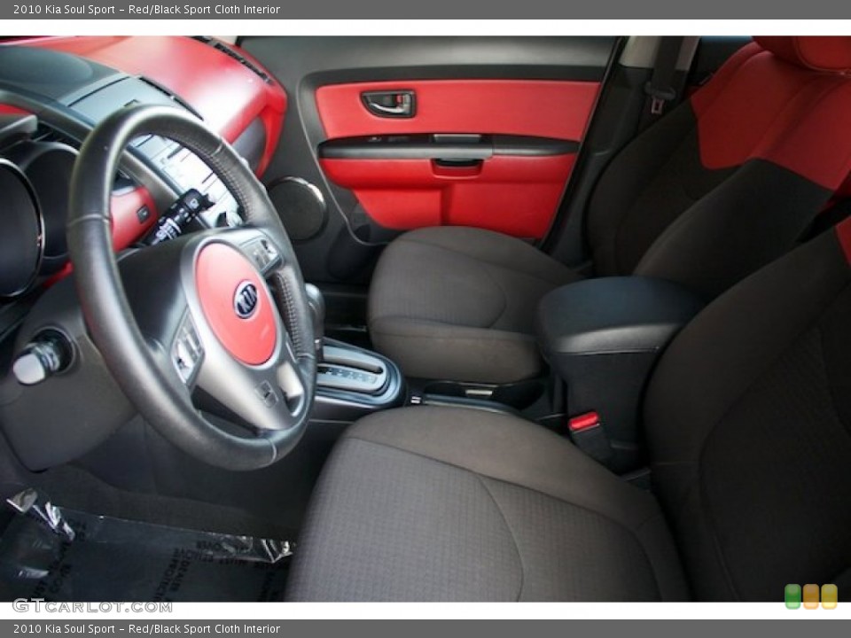 Red/Black Sport Cloth Interior Photo for the 2010 Kia Soul Sport #89360956