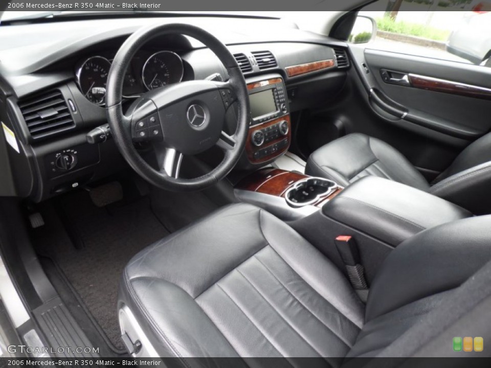 Black Interior Prime Interior for the 2006 Mercedes-Benz R 350 4Matic #89389446