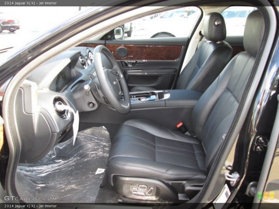Jet Interior Photo for the 2014 Jaguar XJ XJ #89391126